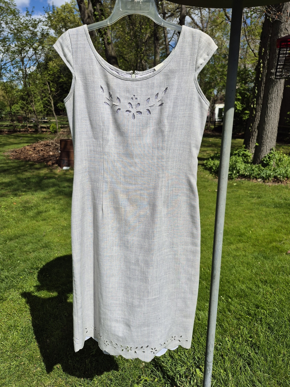 VINTAGE maxou Light Gray Linen Sleeveless Sheath Dress with Cutout Detail Size 6